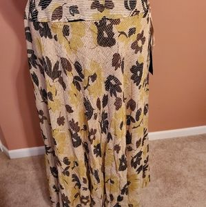 Nordstrom silk skirt size 14 $99 tag